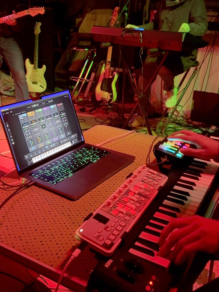 Modulix Live Performance 1