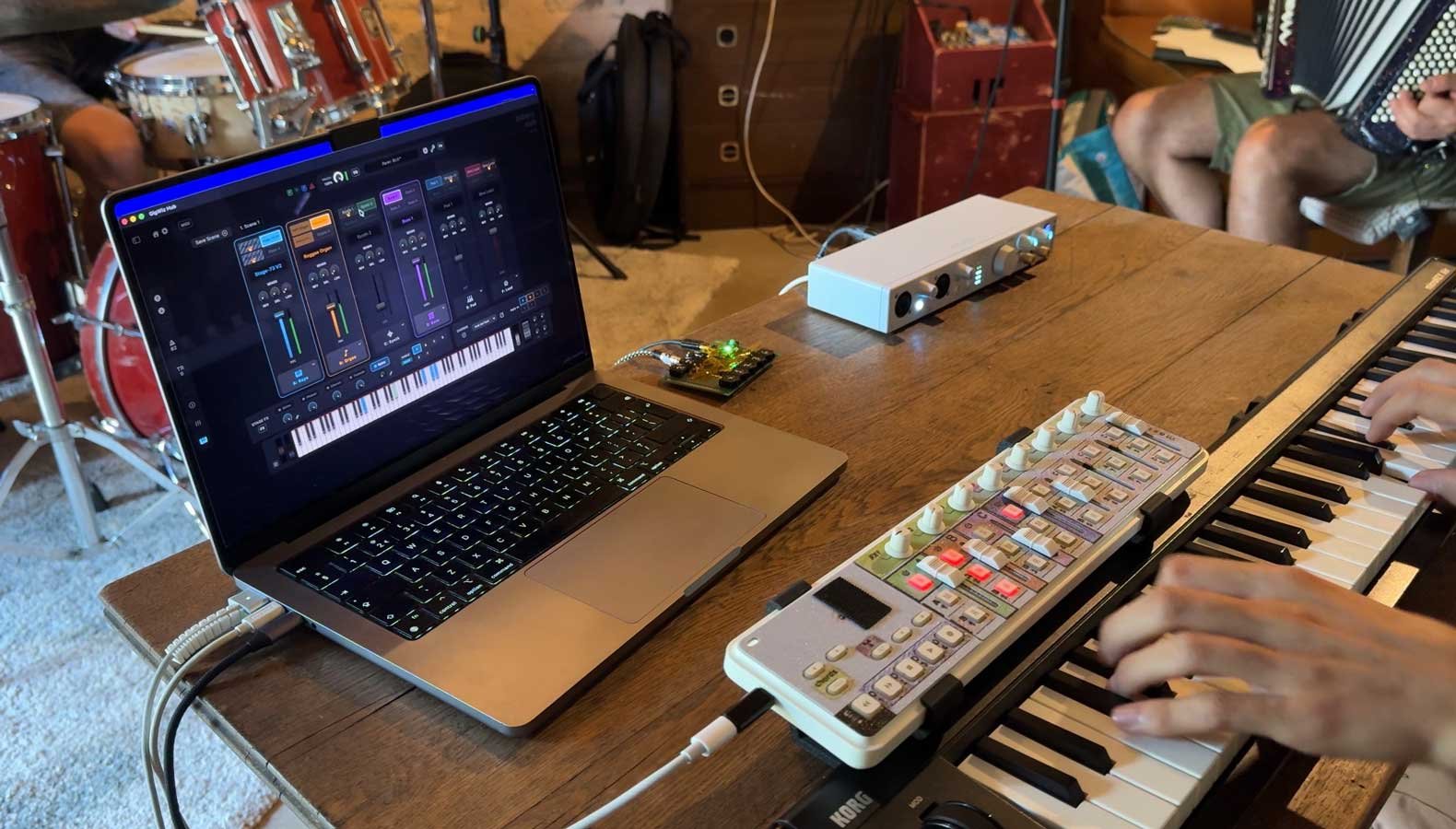 Modulix Live Performance 2